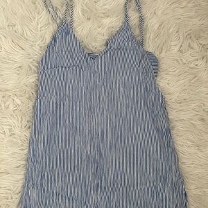 ☀️SUMMER SALE☀️ Lulus blue white tank top